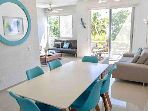 Dining area with seating