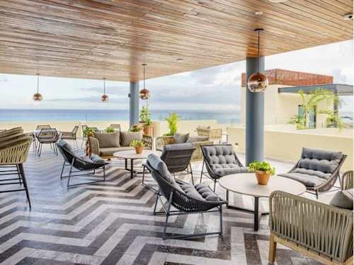 Shared rooftop sun loungers