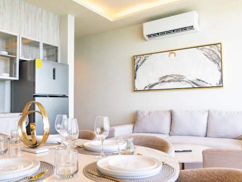 Dining area and kitchen with A/C