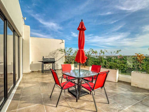 Dining area with balcony access