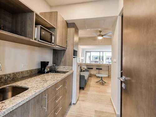 Modern kitchenette
