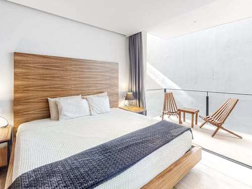 Bedroom with comfortable double bed