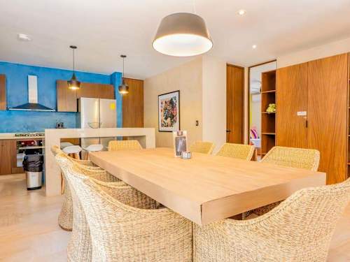 Open-plan kitchen and dining area