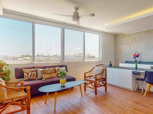 Living and dining space