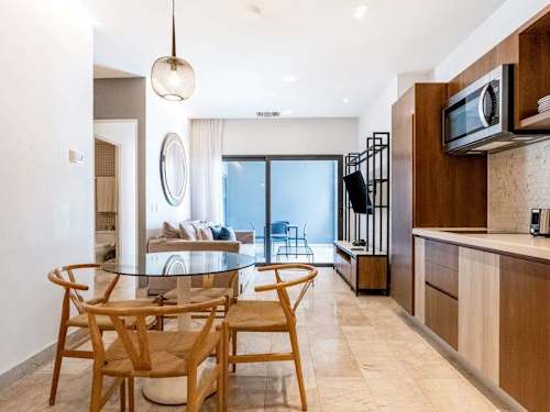Dining area beside the kitchen