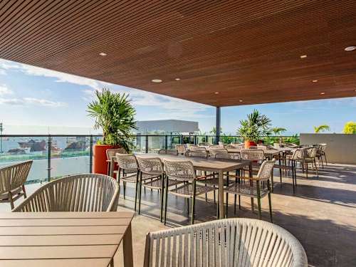 Shared rooftop terrace and lounge with sea views (communal)