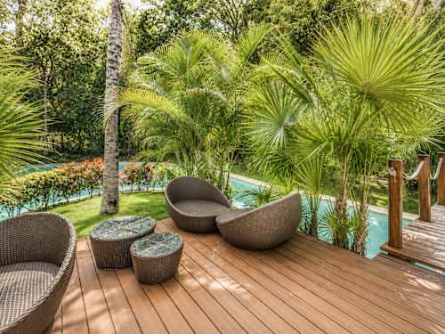 Shared community pool (common area)