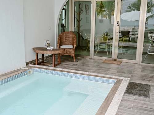 Isla Mujeres Villa | Plunge Pool, Beach 90m & A/C