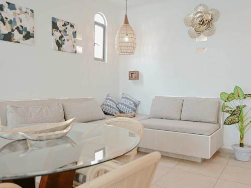 Private Villa in Isla Mujeres with Pool and Beach Access