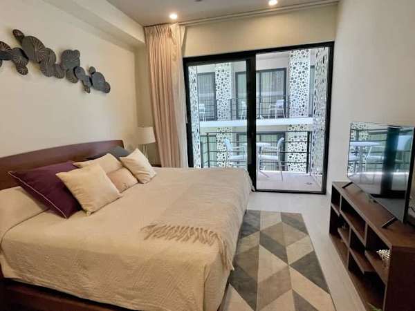 Playa Studio | Rooftop Pool, Steps to Beach