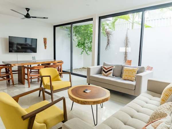 Luxury 4BR House, Pool & Rooftop - El Cielo PDC