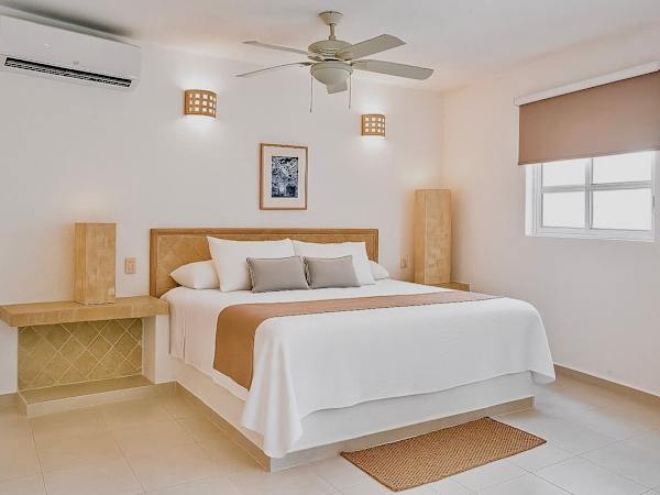 Playa del Carmen King Suite | Steps to 5th Ave