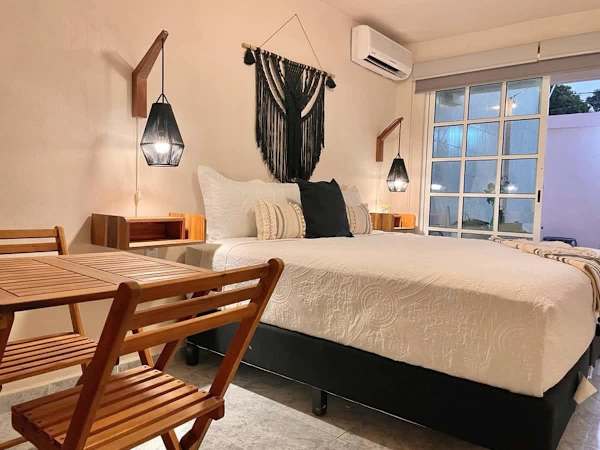Romantic Studio | Downtown Cancun | Rooftop & AC