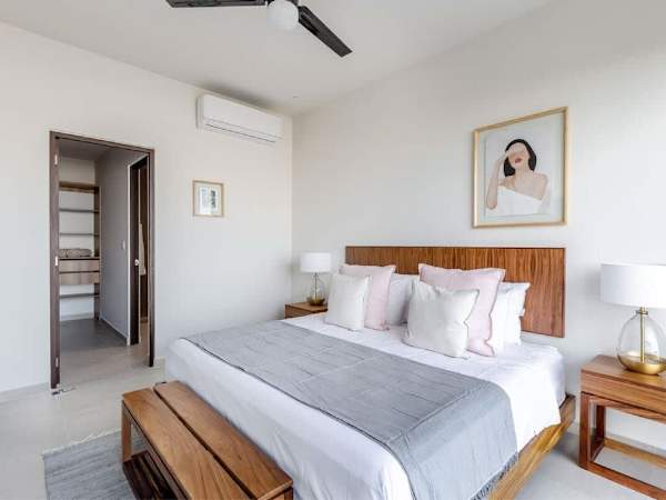 Lagoon-View Apt - Cancun - Pool & Gym - Sleeps 4