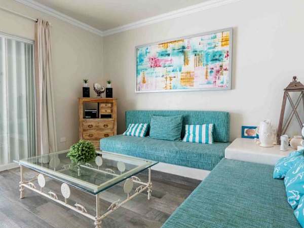 Beachfront Condo with Pool, Balcony & WiFi
