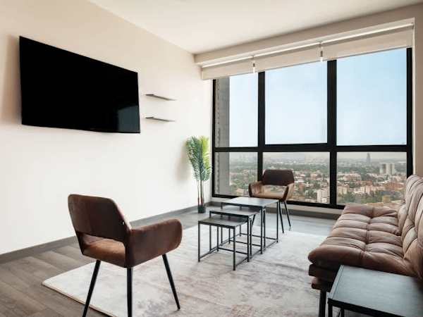 Modern 1BR in Polanco · Pool, Gym & Skyline
