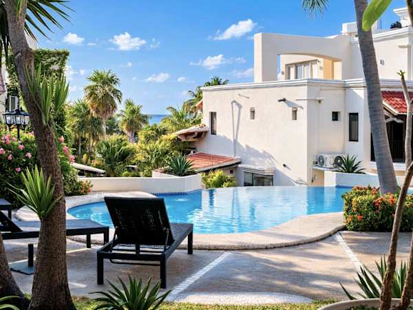 4BR House | Hotel Zone | Beach & 3 Pools