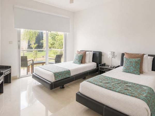Beachfront Studio | Resort Pool & Beach Access