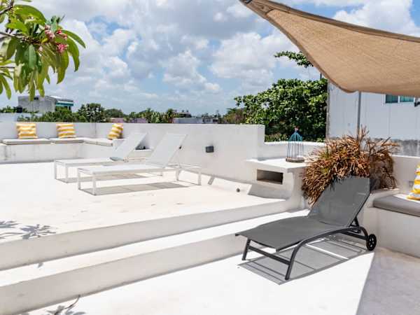 Central Studio near Mercado 28 in Cancun Sleeps 3