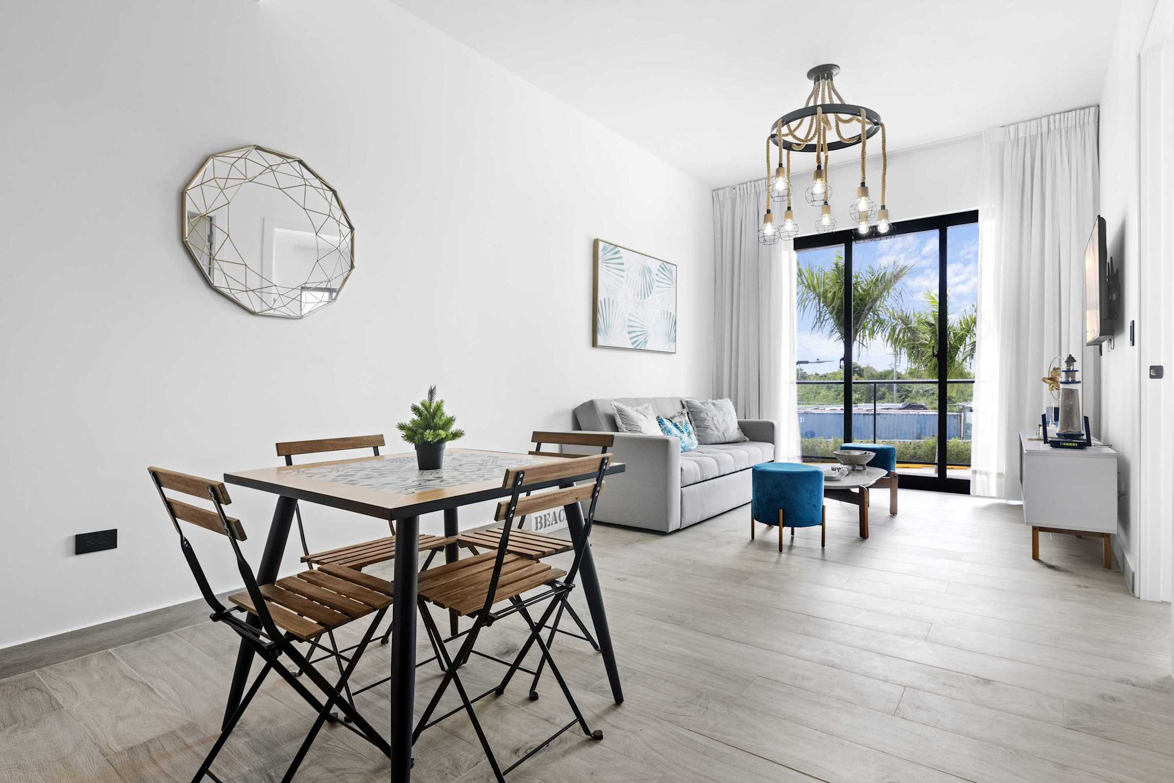 NOK Luxury 1BR Apartment, The Towers by Vistacana