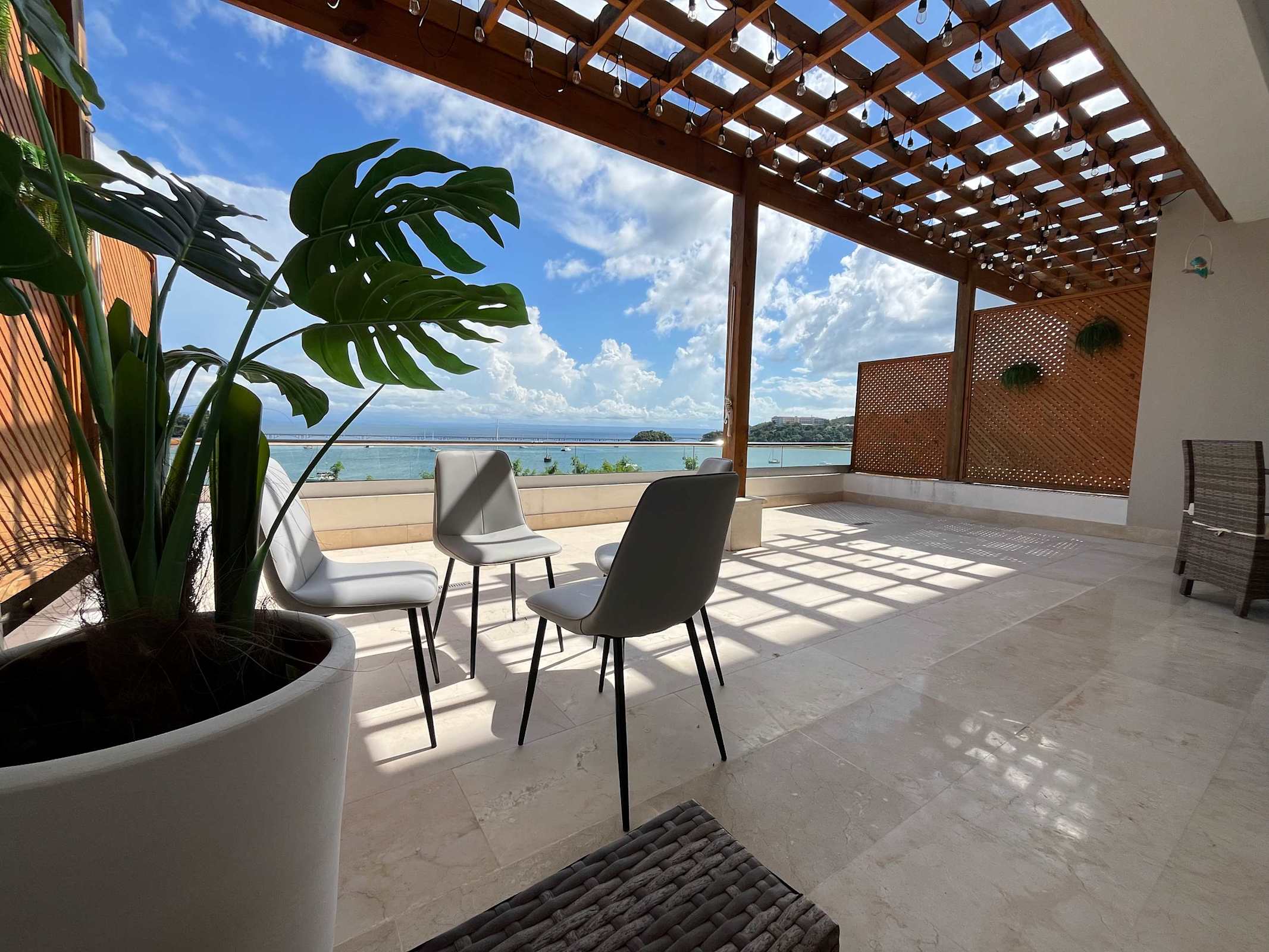 NOK Luxury 1BR Ocean View Apartment in Samana