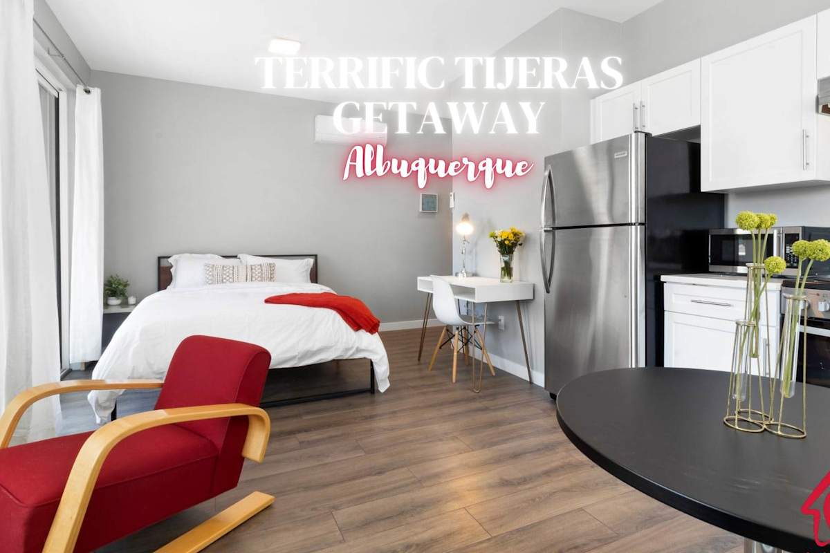 Terrific Tijeras Getaway w Garage – An Irvie Home — Albuquerque, NM — vacation rental