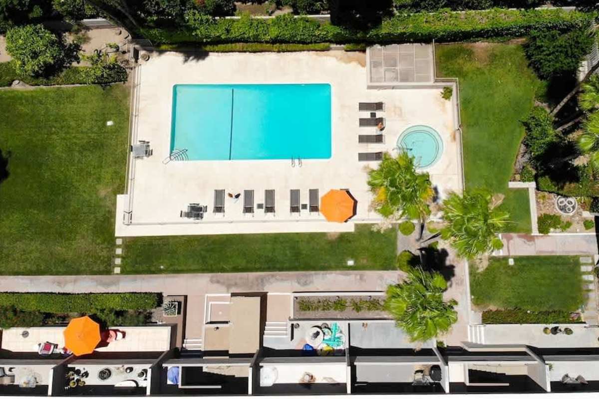 Mid-Century Modern Desert Escape — Palm Springs, CA — vacation rental