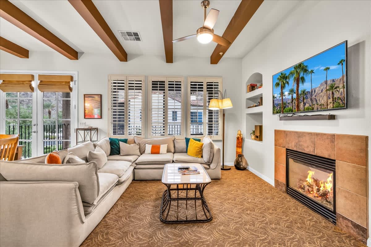 Spectacular Desert Retreat in La Quinta #A — La Quinta, CA — vacation rental
