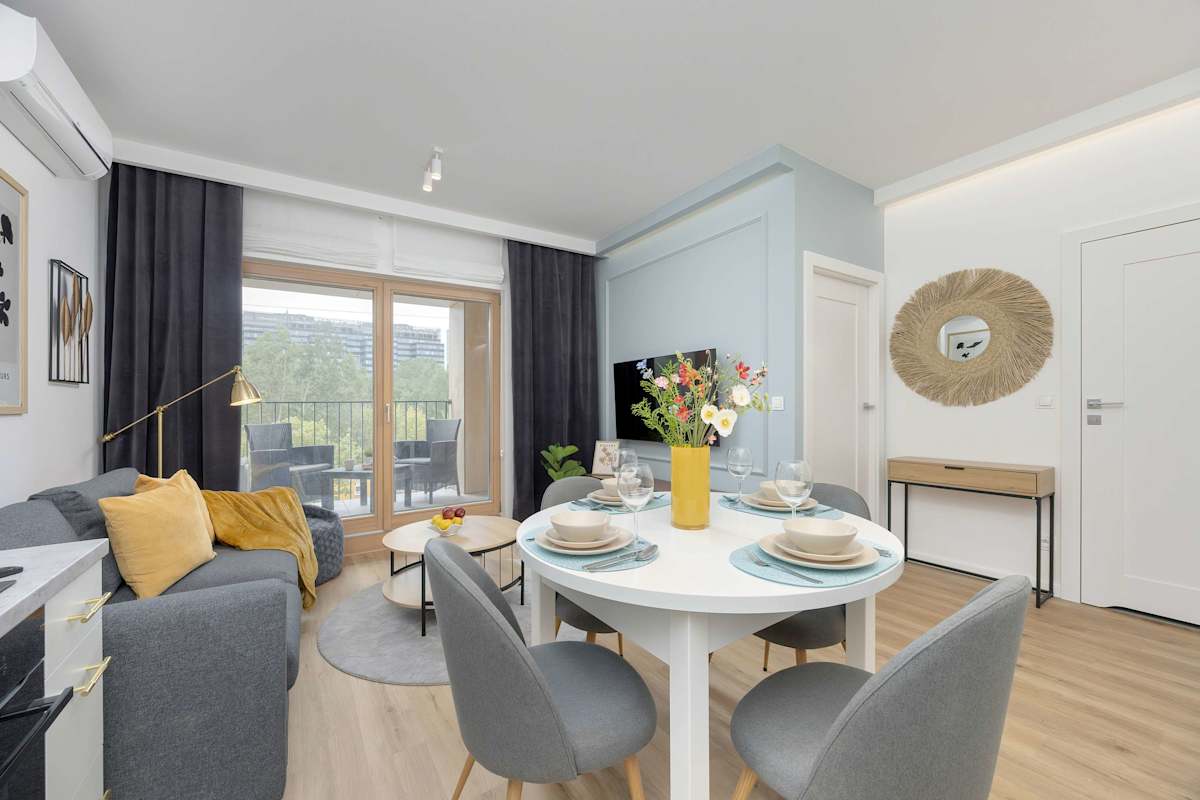 Kolejowa 9 | Warsaw | Tasteful Apartment | Parking — Warszawa, Mazovia — vacation rental