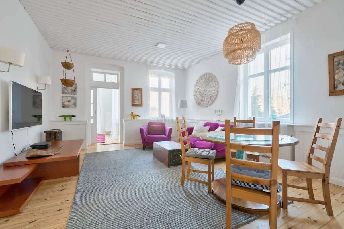 Powstańców Warszawy 31 | Spacious Apartment |Wi-Fi