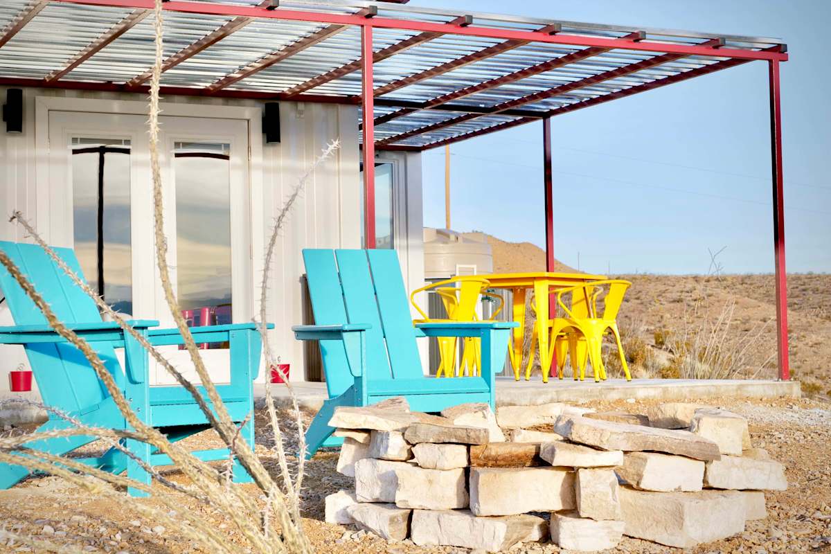 Fossil Knob Ridge -Quicksilver: Ultra Modern Container Home