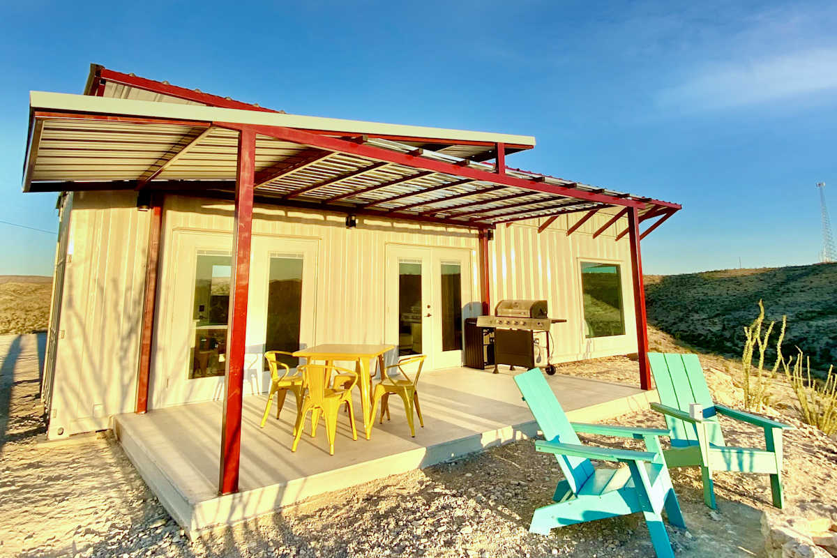 Fossil Knob Ridge -Buena Suerte: Ultra Modern