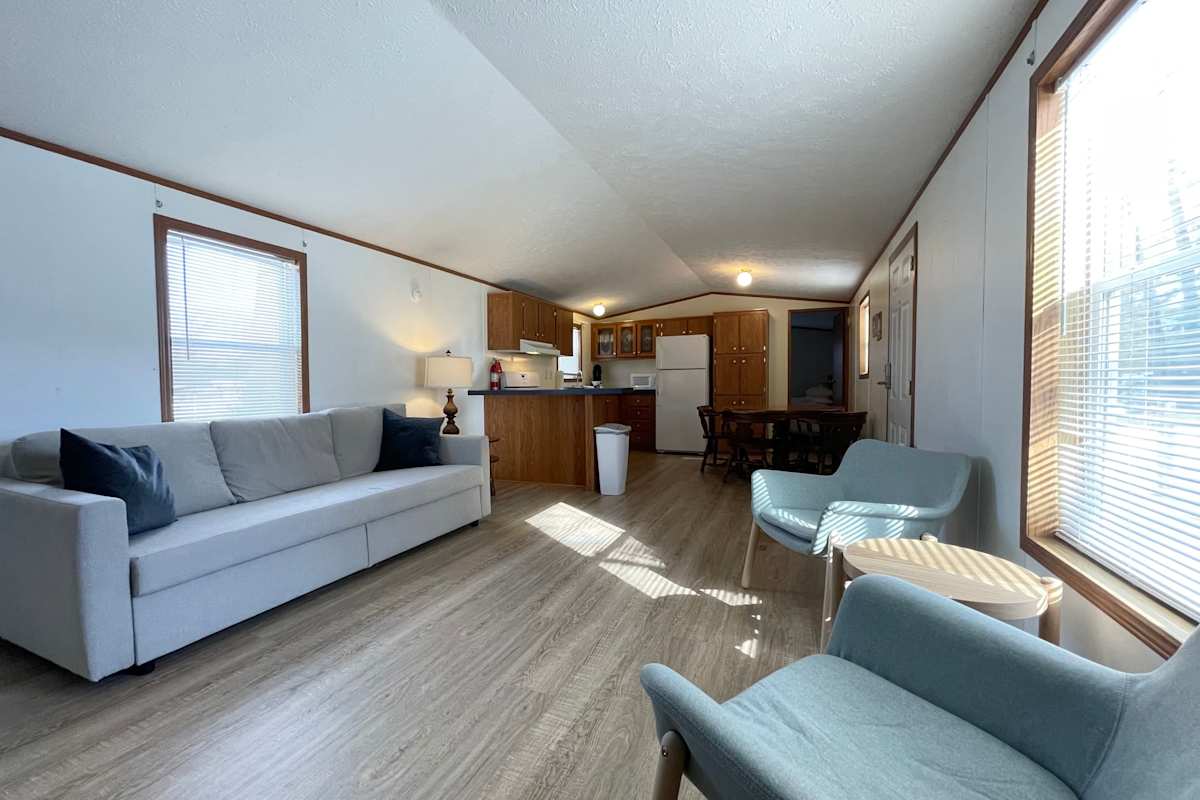 Star Gate Mobile Home 16 Indian River, MI