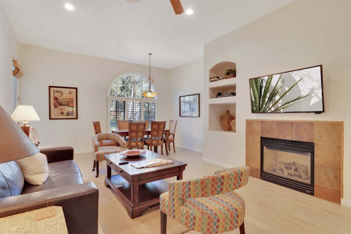 The Palm Retreat 2 | 2BR Legacy Villa