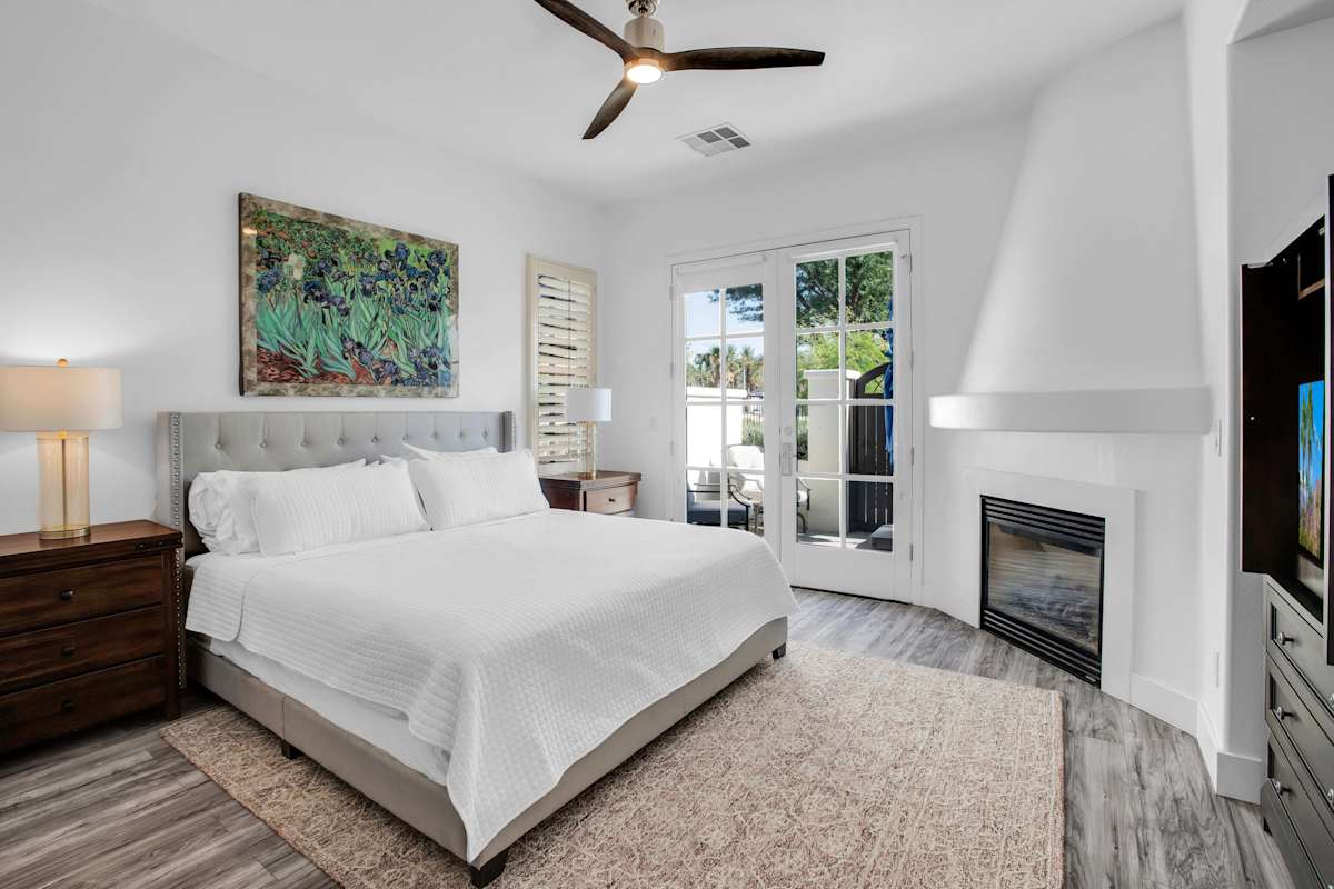 Modern Oasis C | Studio Legacy Villa
