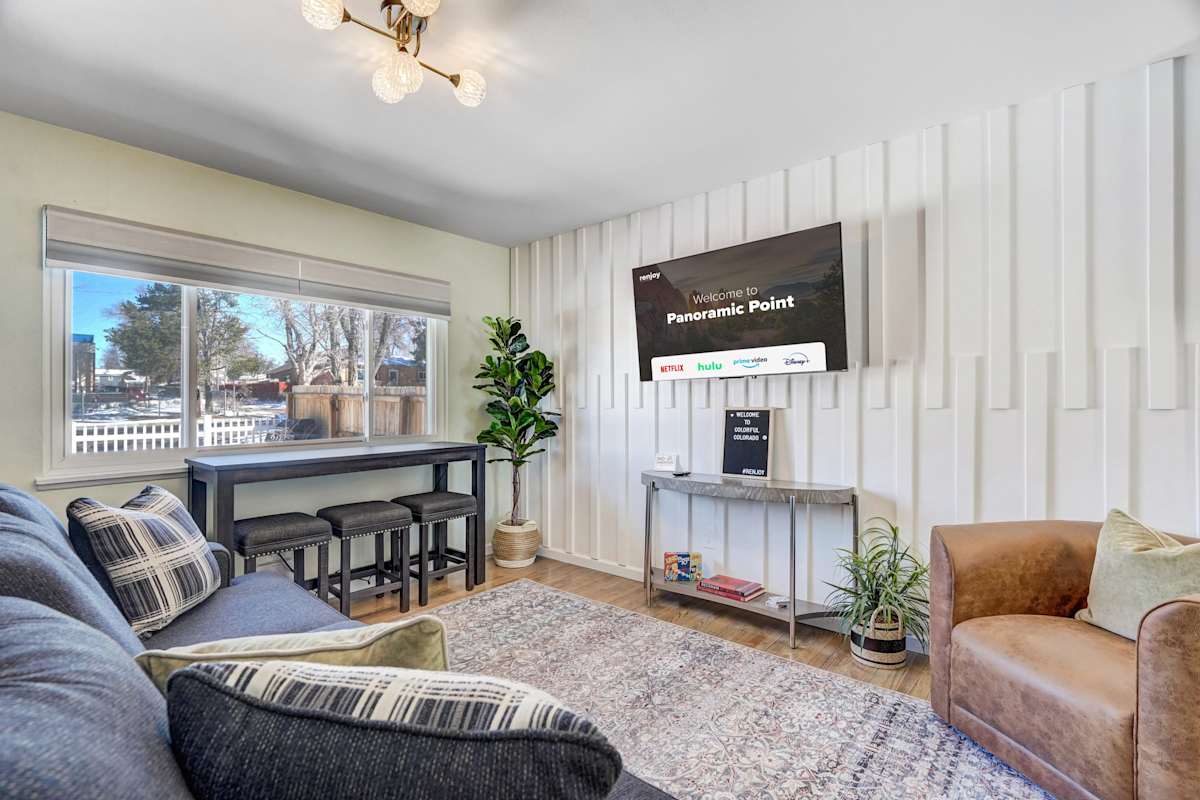 Panoramic Point - Downtown King Full Kitchen