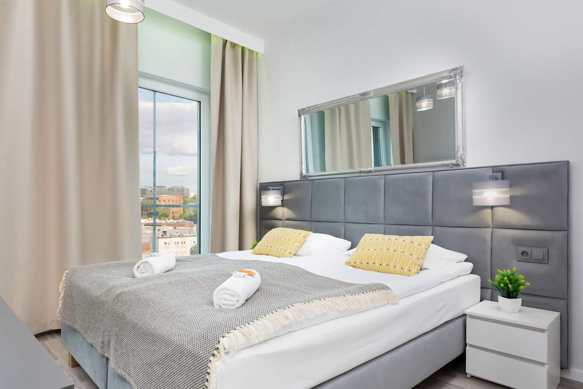 Prymsa Tysiąclecia 83a | Bright Studio | Parking