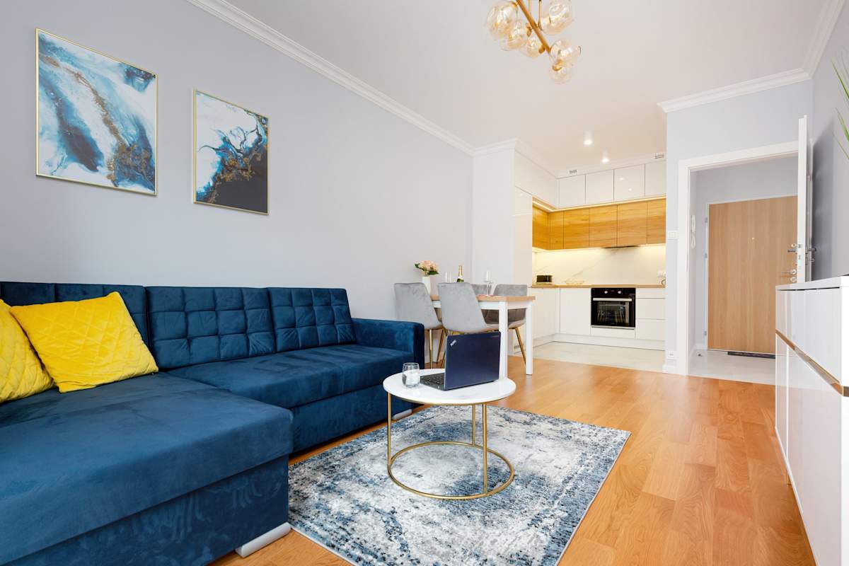 Okrzei 12 Warsaw | Stylish Prestige Apartment with Parking