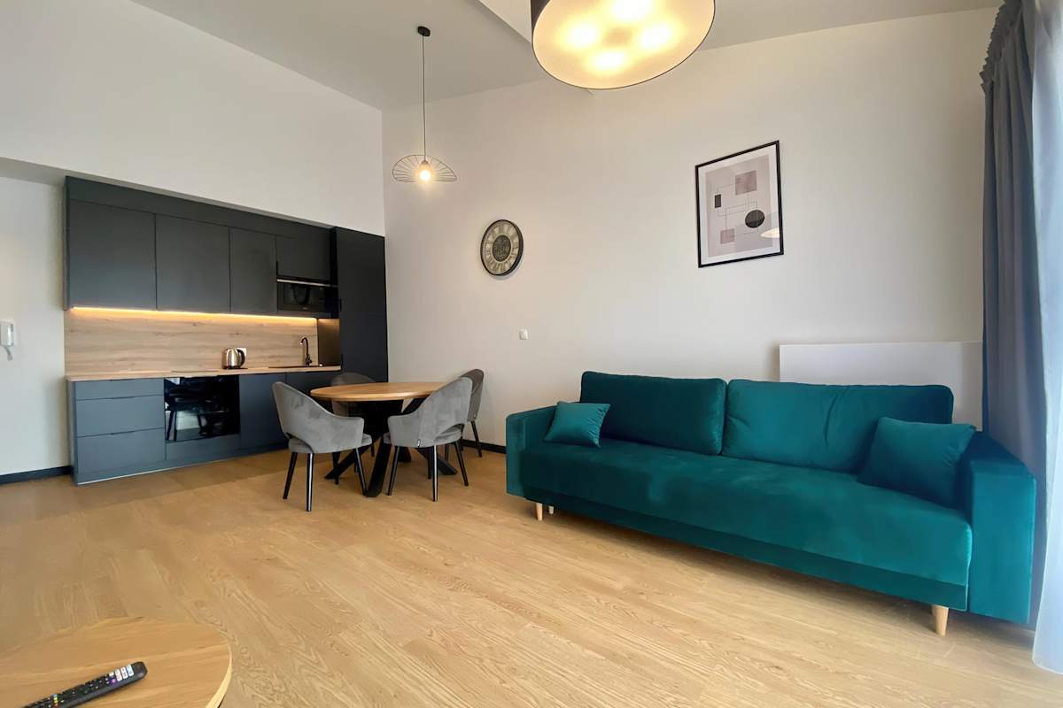 Marynarska 10D | Air Conditioned Apartment | Gym