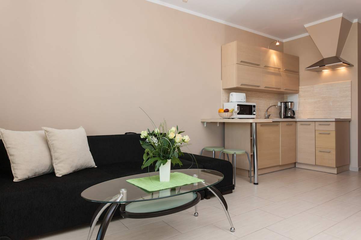 Chełmońskiego 11 Świnoujście | Beige Studio in City Center