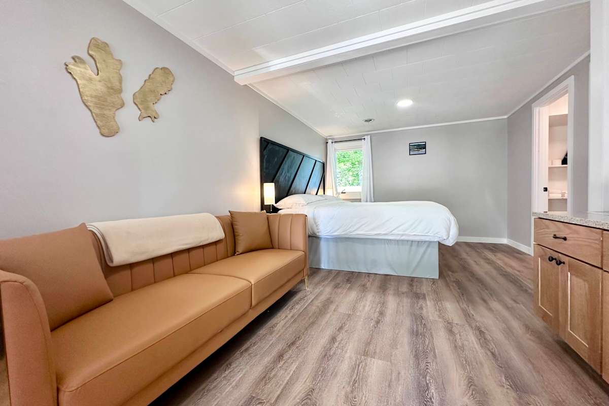 SG King Room # 7A