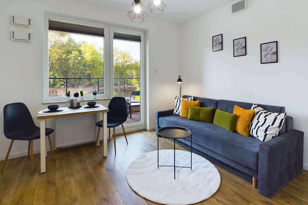 Płosa 3 | Atmospheric studio | Balcony — Warszawa, Mazovia — vacation rental