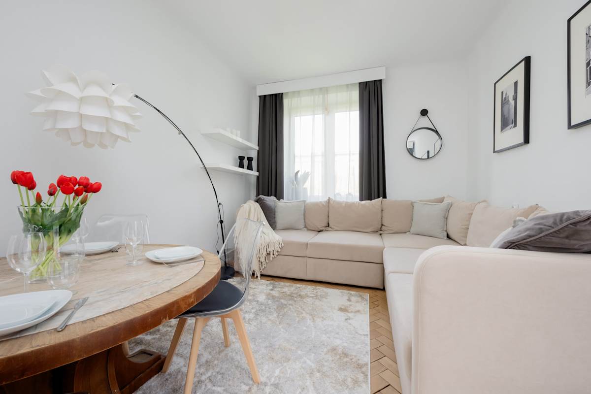 Pl. Hallera 6B | Einzigartige Wohnung | Center — Warszawa, Mazovia — vacation rental