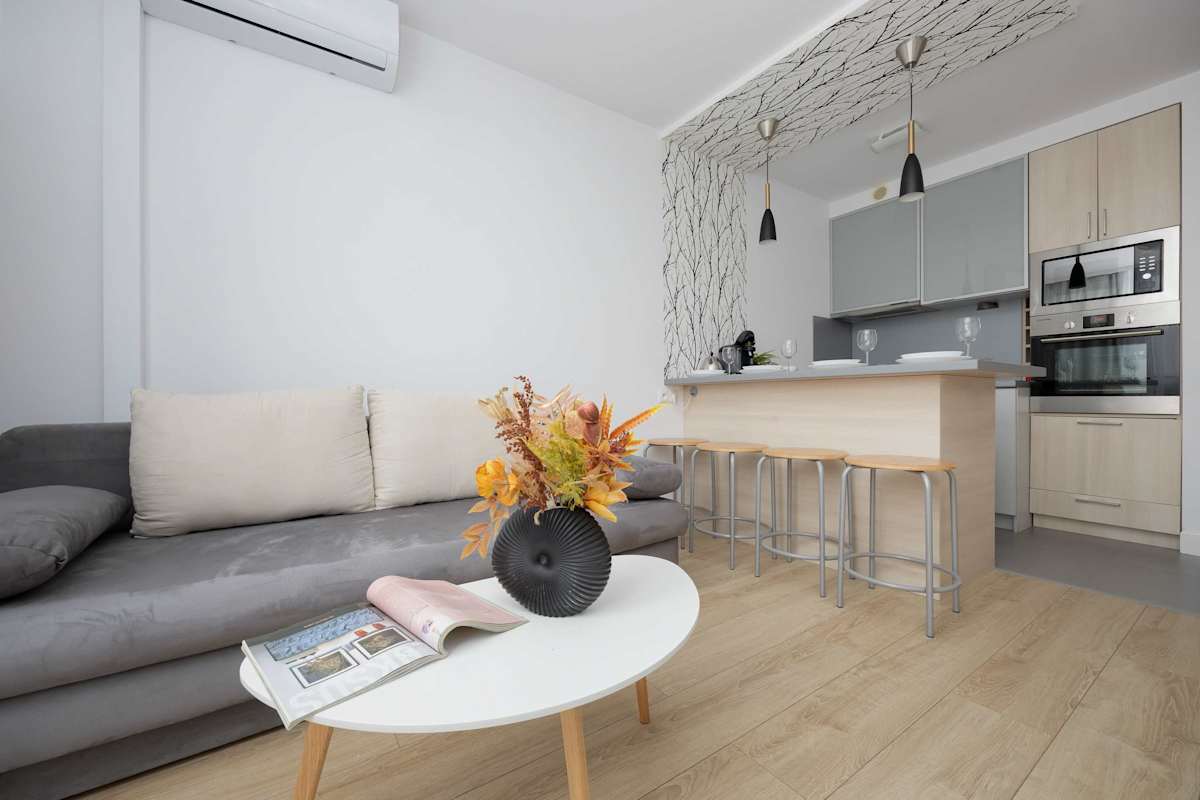 Chłodna 15 | Comfortable Apartment | A/C — Warszawa, Województwo mazowieckie — vacation rental