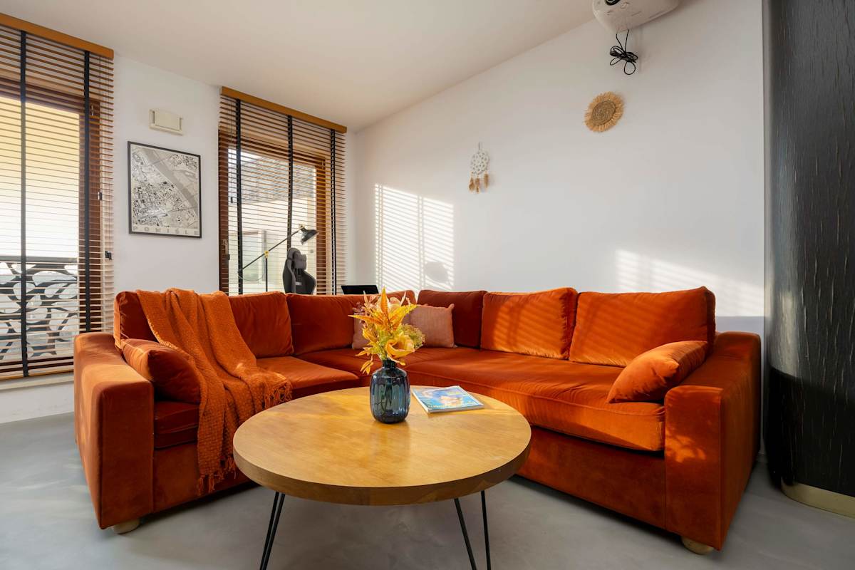 Solec 18 | Air Conditioned Studio | Parking | Desk — Warszawa, Województwo mazowieckie — vacation rental