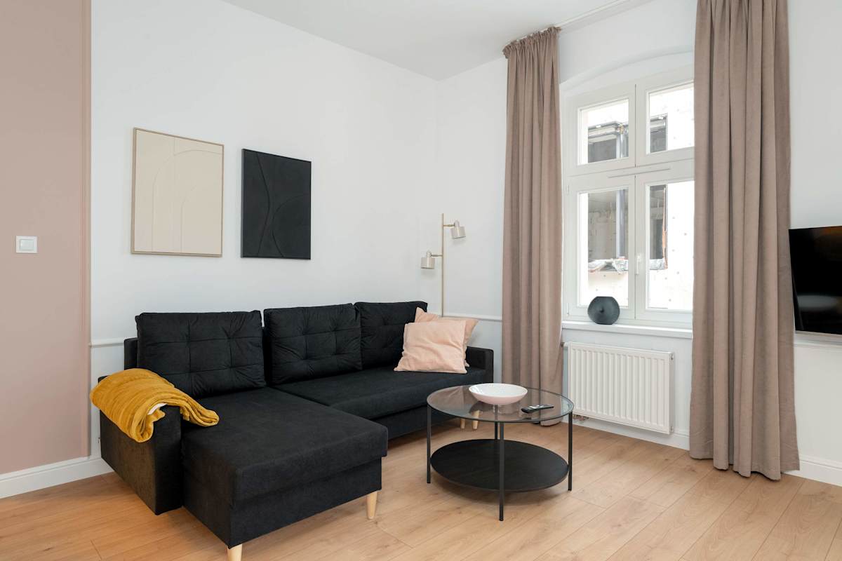 Stylowy Apartament w Poznaniu Balkon & SmartTV by Noclegi Renters — Poznań, Województwo wielkopolskie — vacation rental