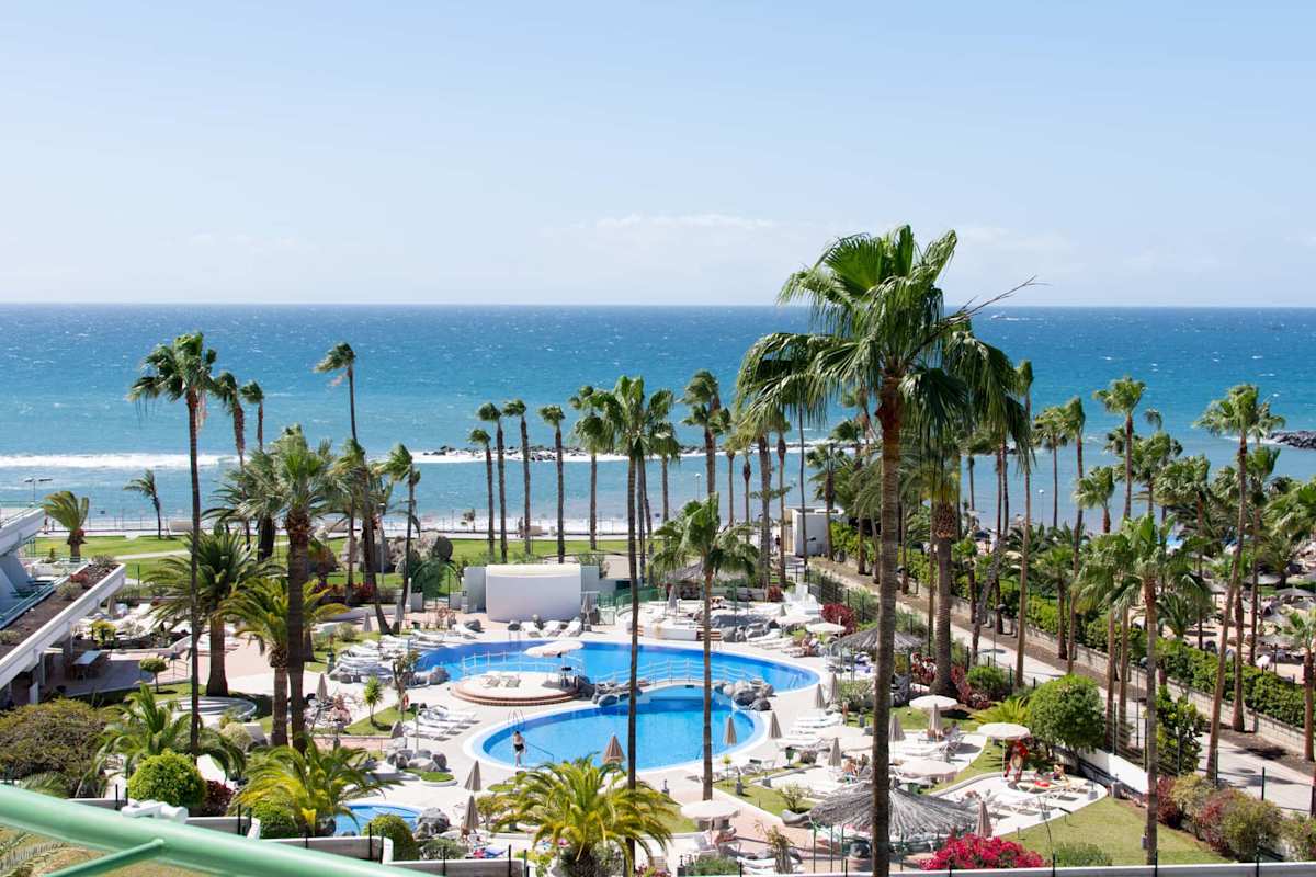Altamira 1 - One Bed with sea and pool view