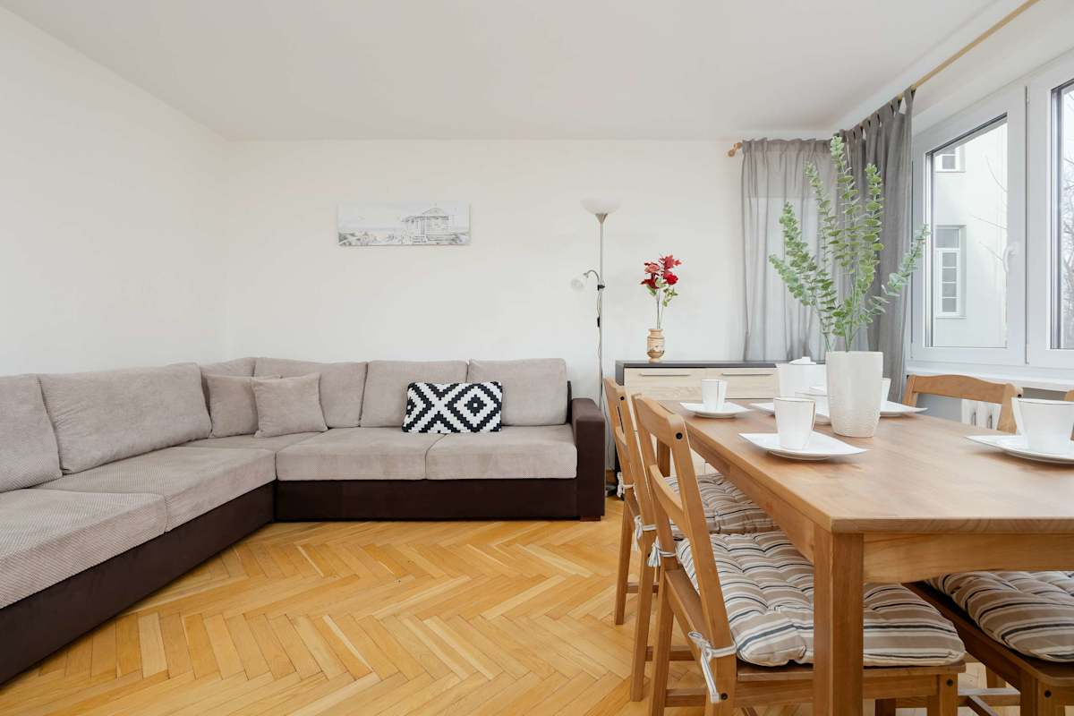 Smolna 10 | Bright Apartment | Desk — Warszawa, Województwo mazowieckie — vacation rental