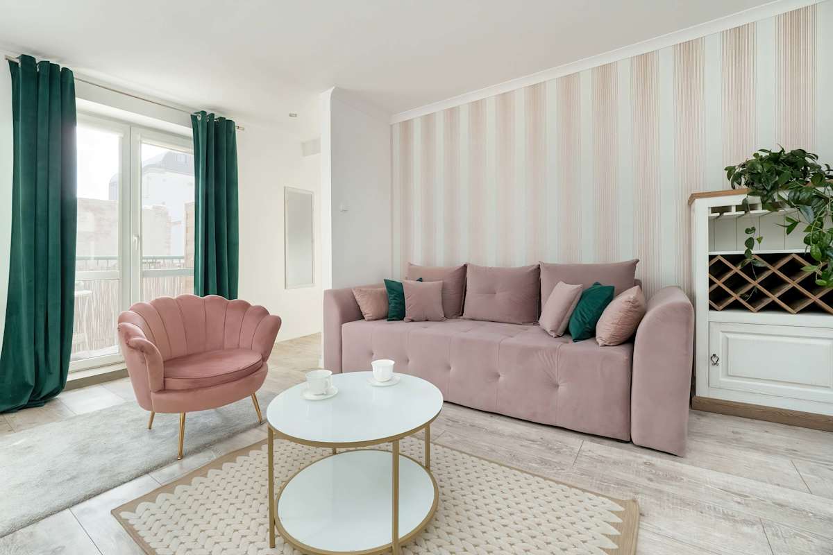 Piotrkowska 92 | Stylish Apartment | Desk — Łódź, Łódź Voivodeship — vacation rental