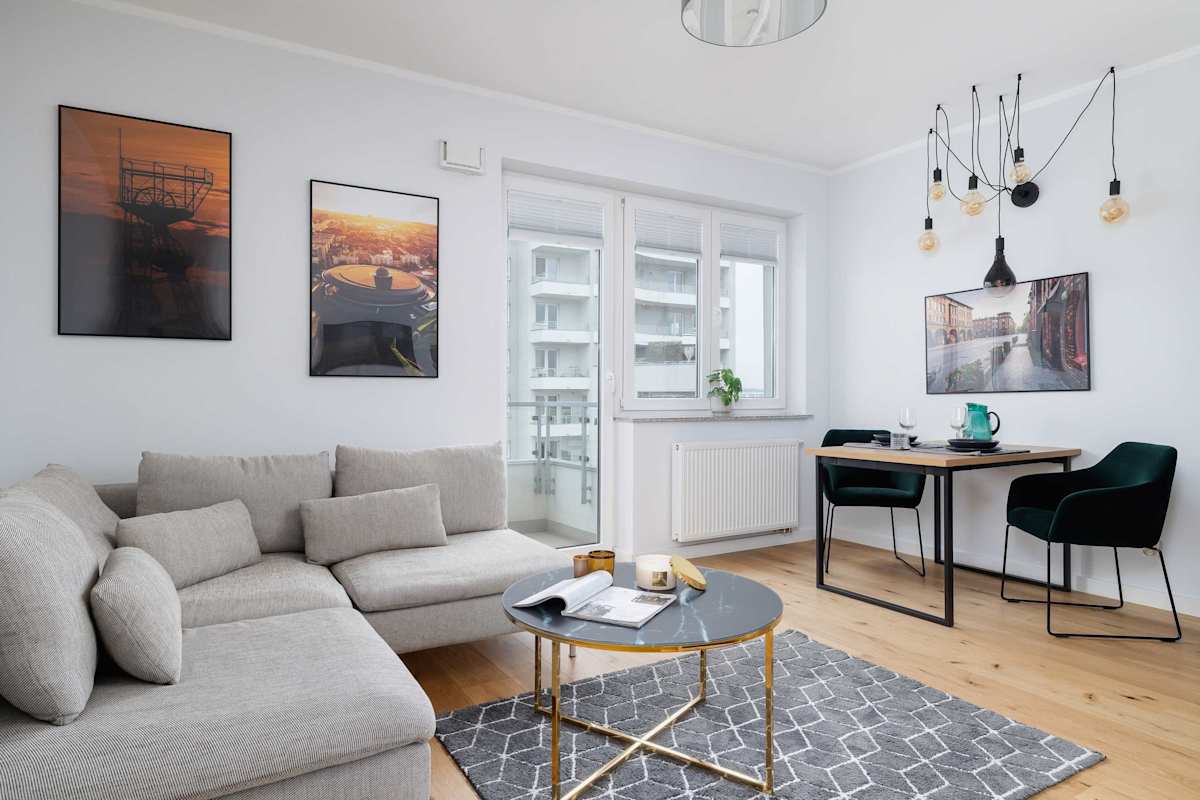 Chorzowska 210 | Bright Apartment | Parking — Katowice, Województwo śląskie — vacation rental